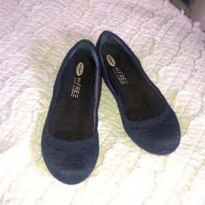 3/$20 Dr. Scholl’s flats